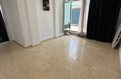 Rental of a spacious 4-room apartment, 150 m², Mamaia Nord, Constanta, Romania